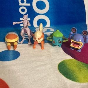 McDonald’s and Burger King Pokémon toys